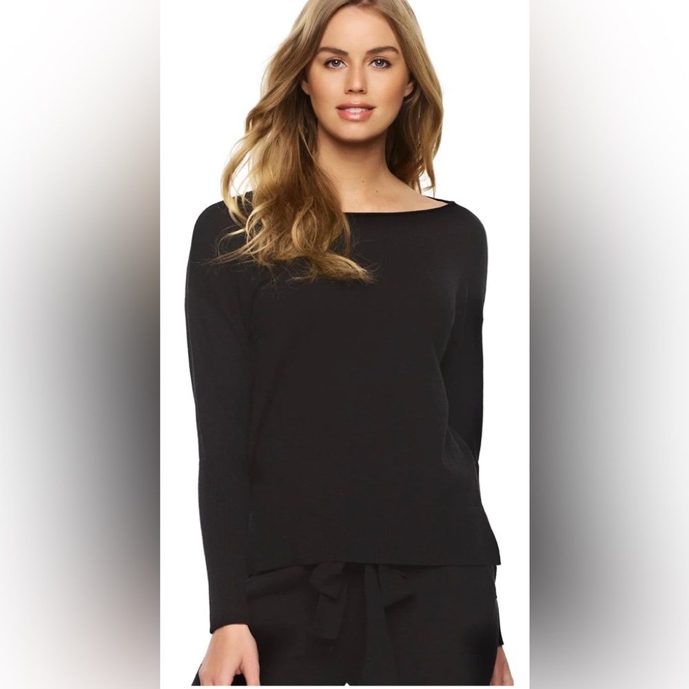 Felina Black Soft Scoop Neck Longsleeve Top Size Medium (8-10) NWT
